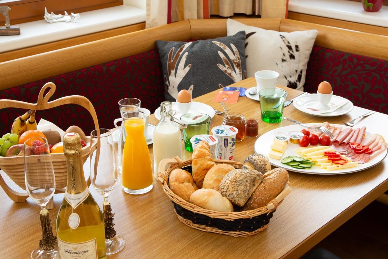 Aparthotel Hirschenau Filzmoos Bagian luar foto