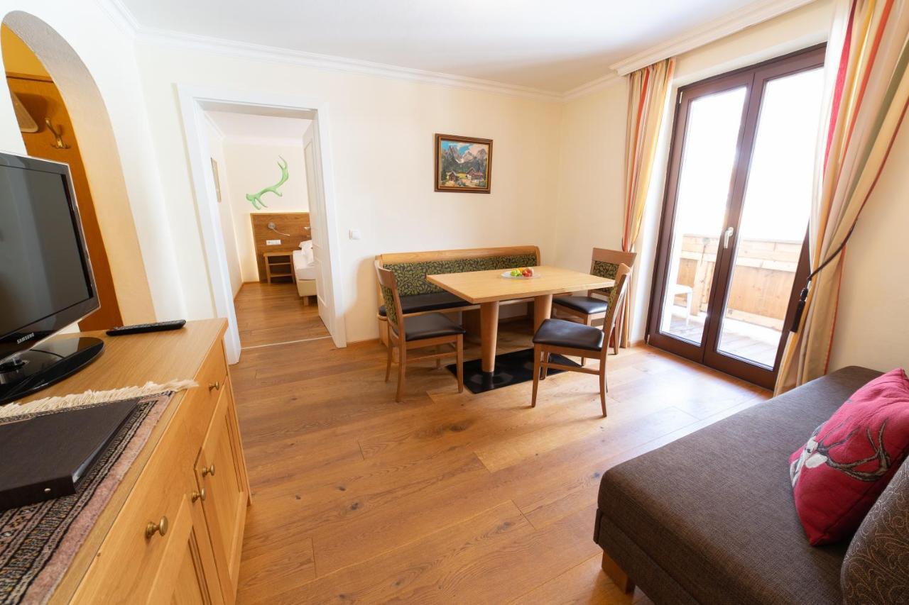 Aparthotel Hirschenau Filzmoos Bagian luar foto