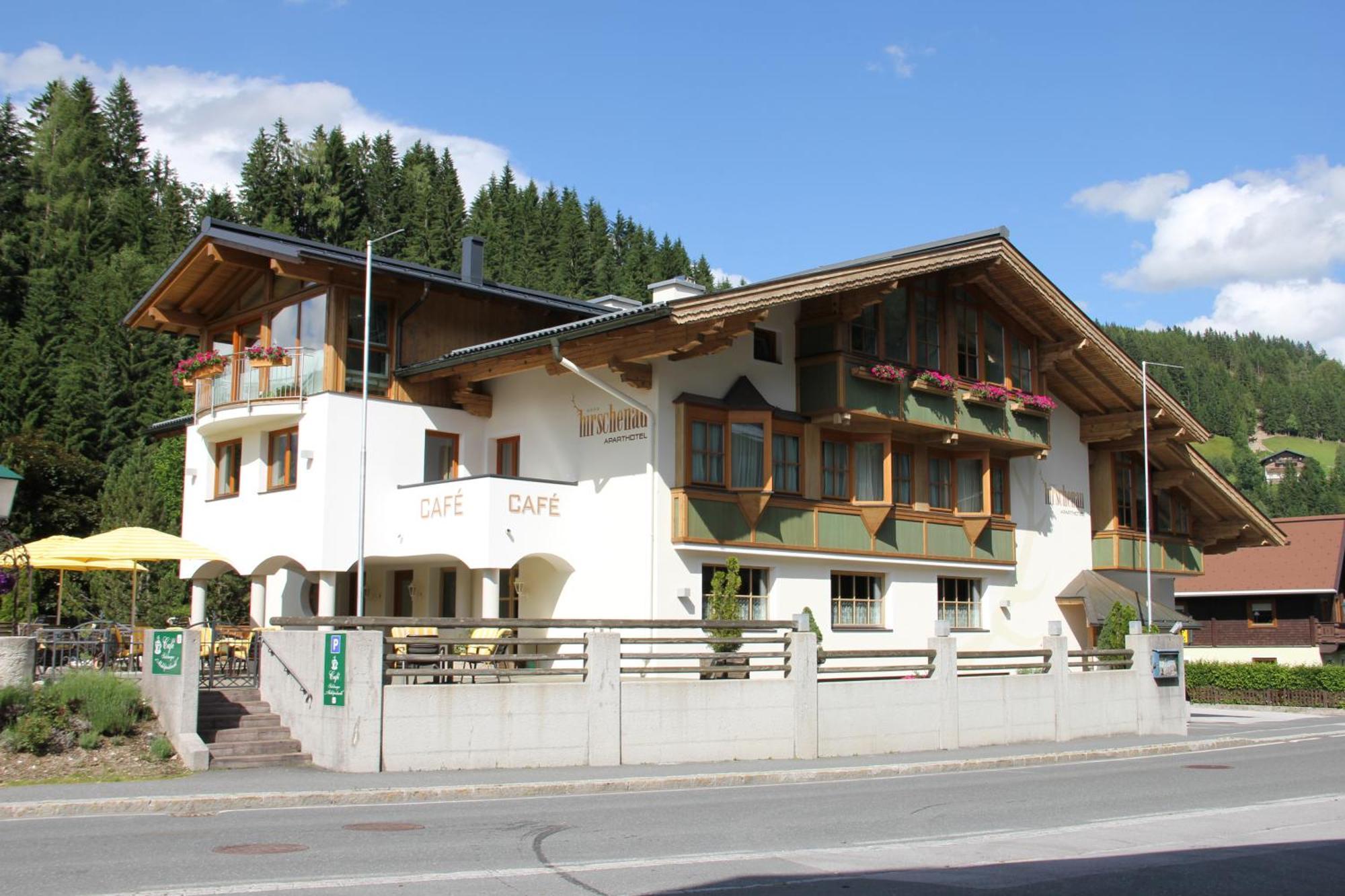 Aparthotel Hirschenau Filzmoos Bagian luar foto