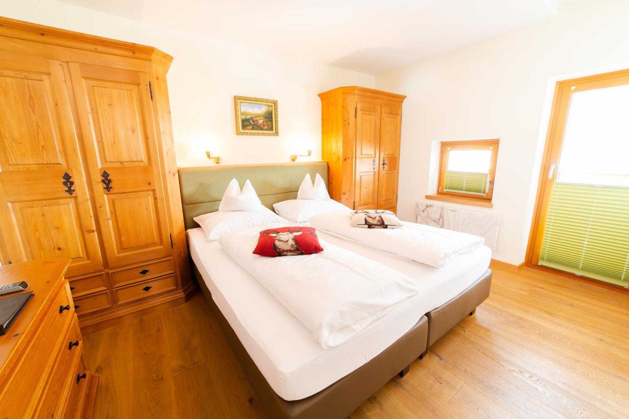 Aparthotel Hirschenau Filzmoos Bagian luar foto