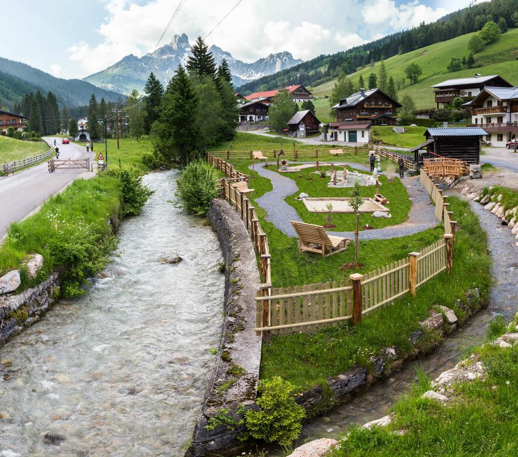 Aparthotel Hirschenau Filzmoos Bagian luar foto